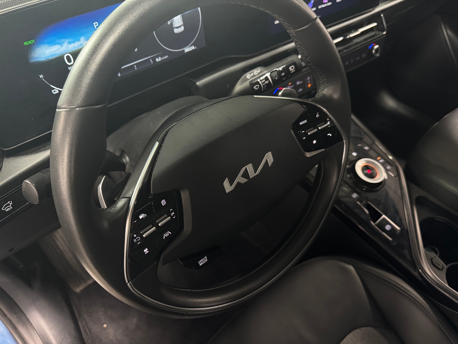 Thumbnail: 2023 Kia Niro - 5