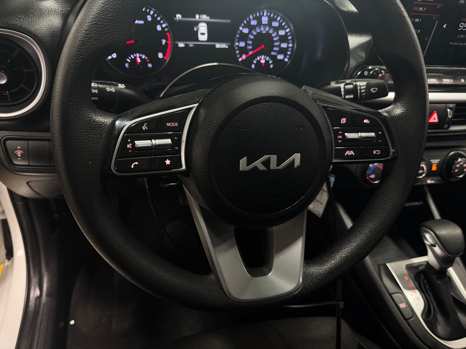 Thumbnail: 2023 Kia Forte - 5