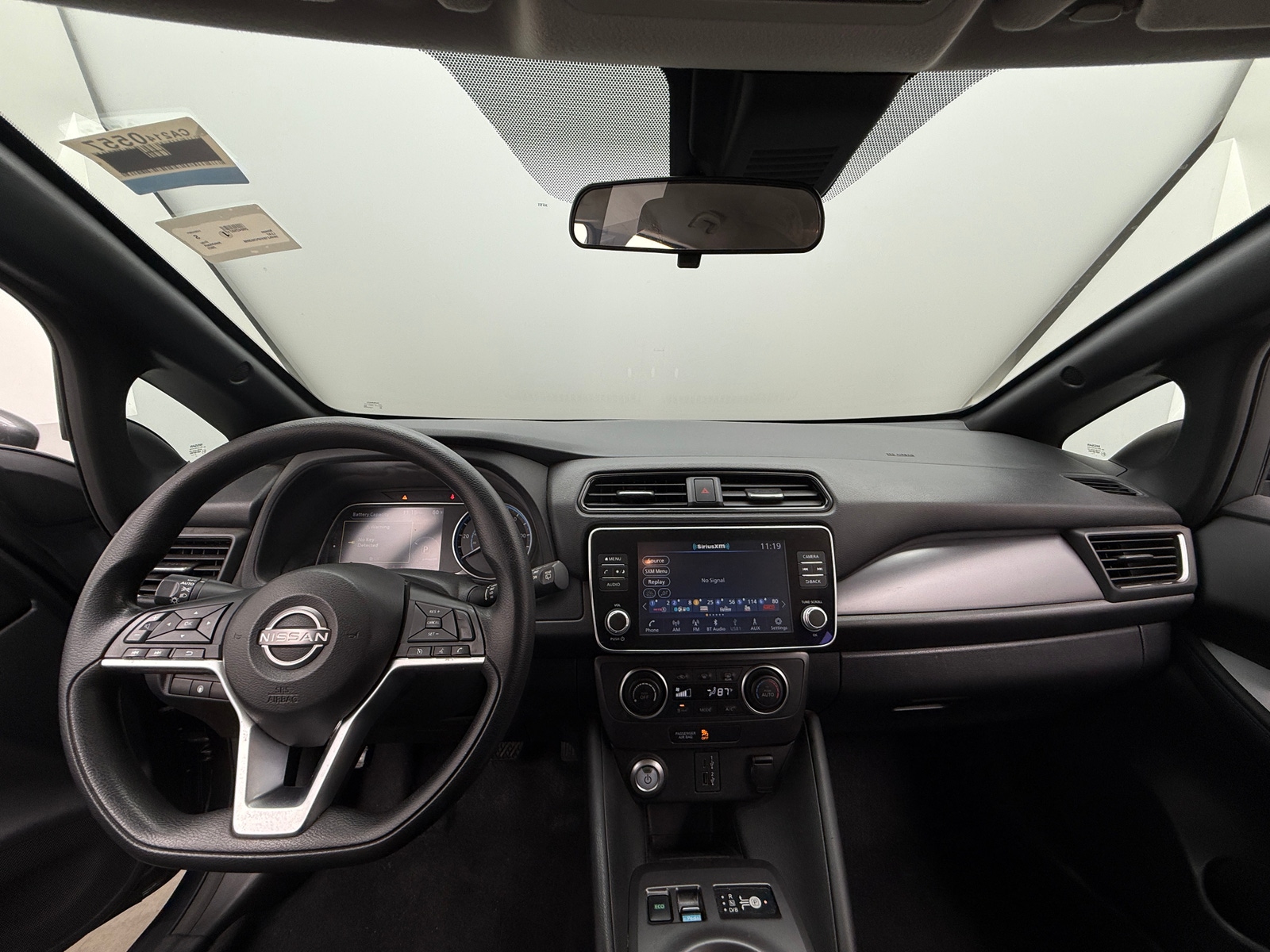 Thumbnail: 2023 Nissan Leaf - 3