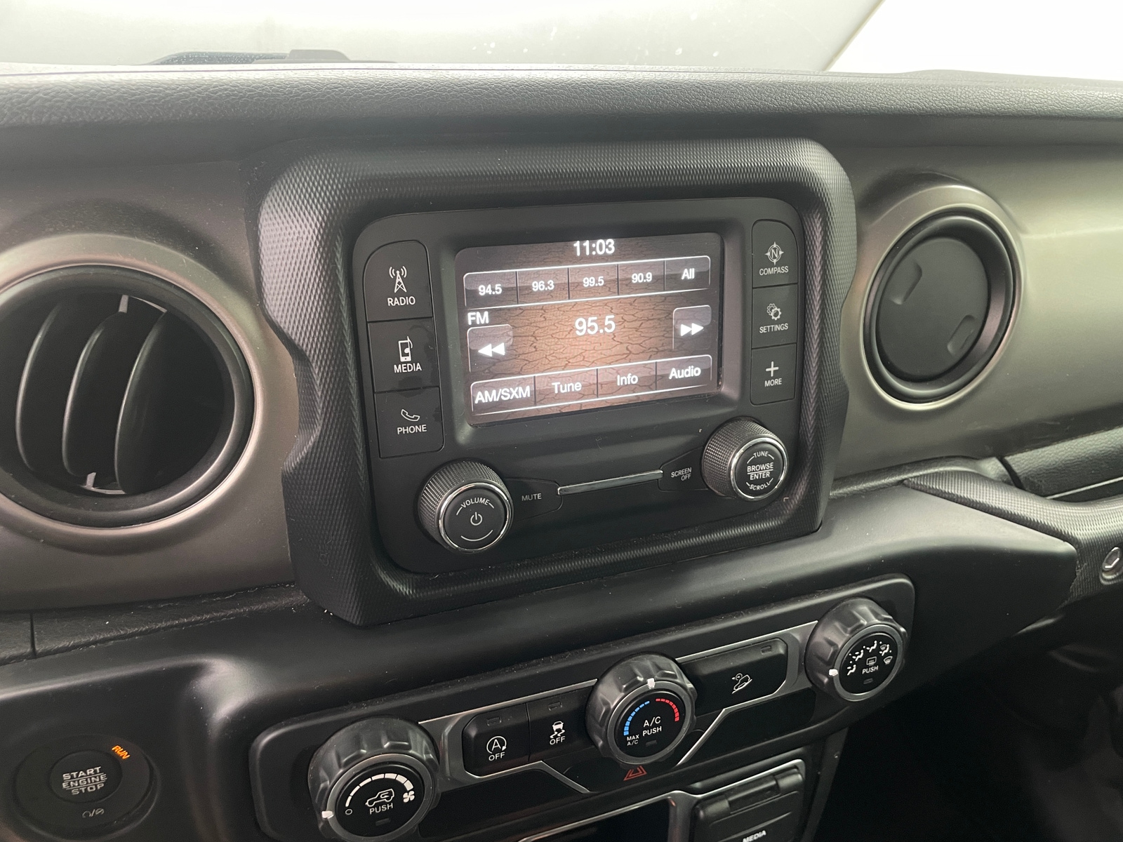 Thumbnail: 2020 Jeep Wrangler - 4