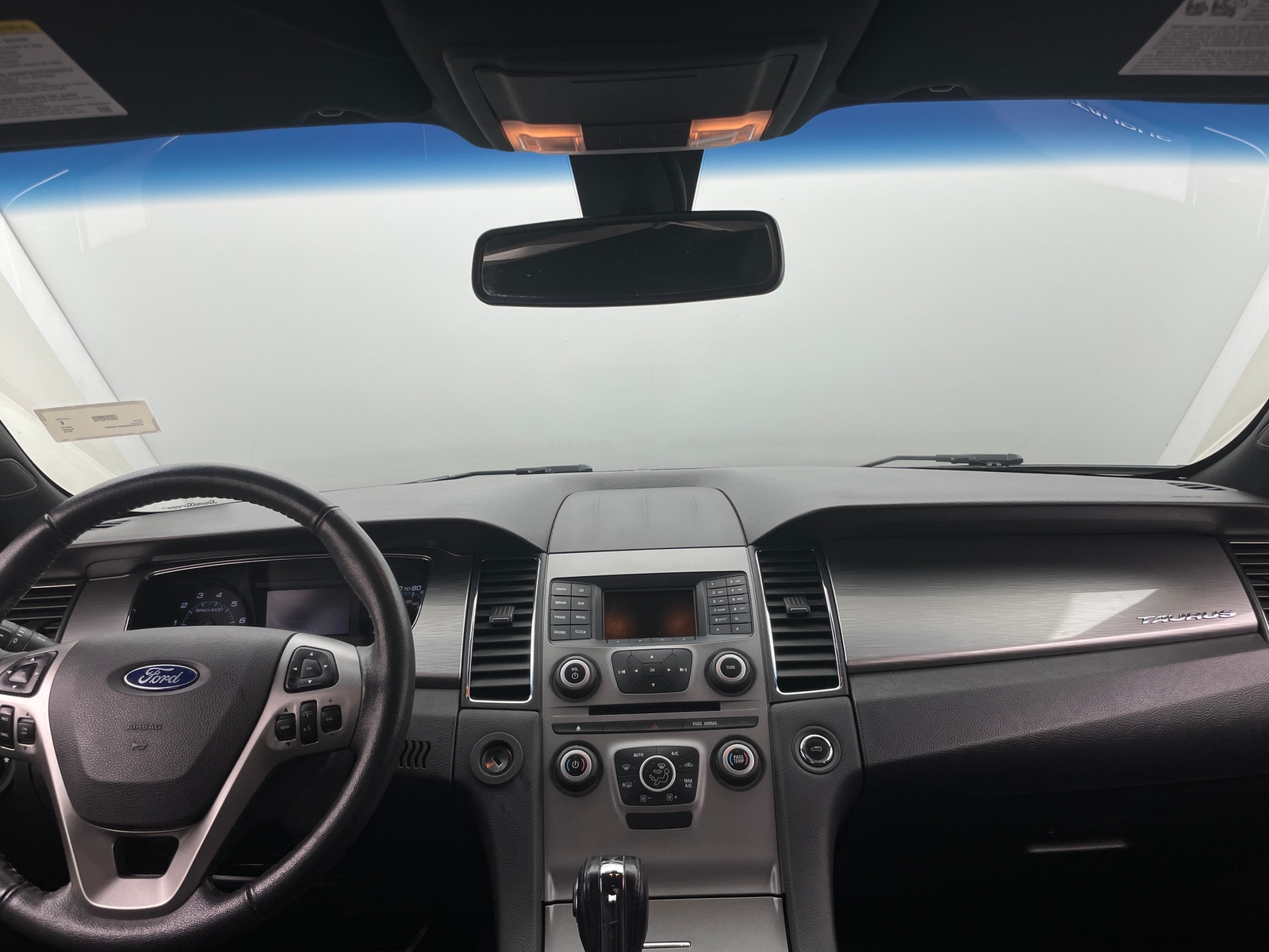 Thumbnail: 2016 Ford Taurus - 3