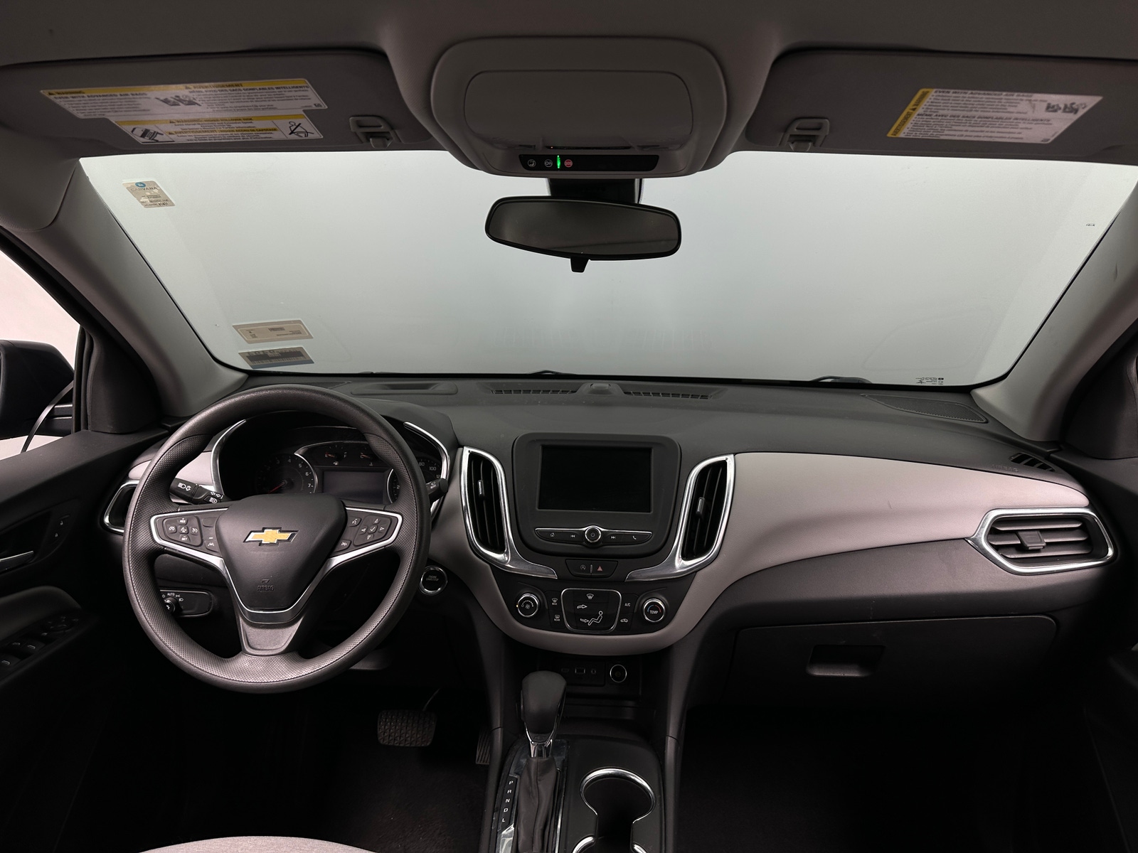 Thumbnail: 2022 Chevrolet Equinox - 3