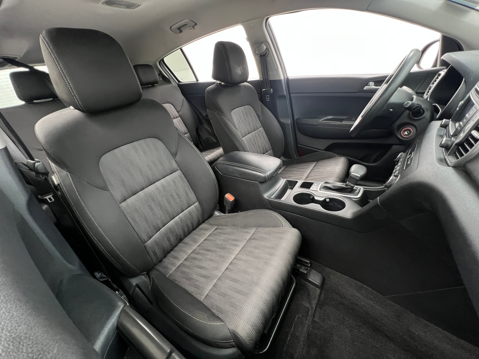 Thumbnail: 2017 Kia Sportage - 2