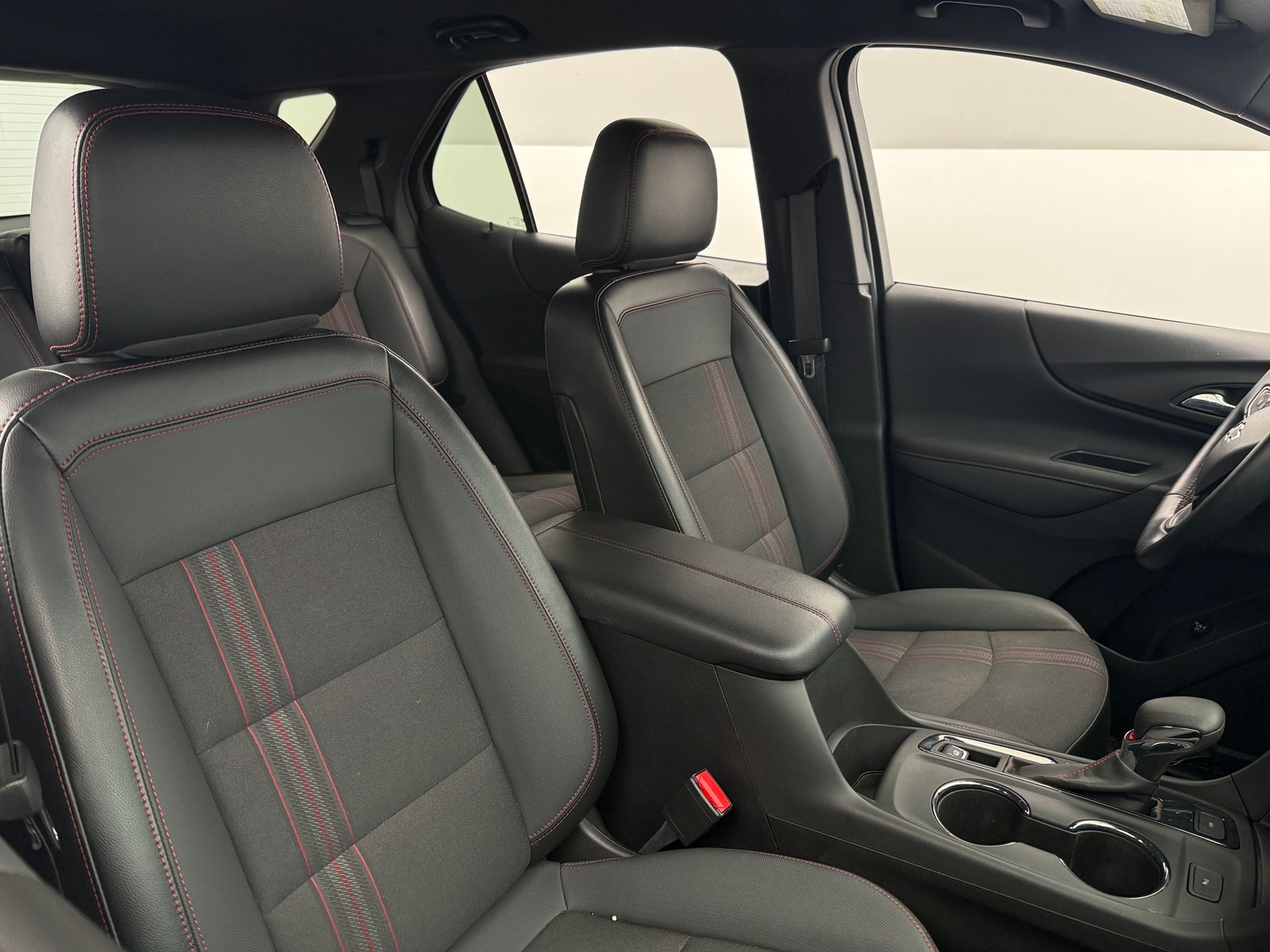 Thumbnail: 2023 Chevrolet Equinox - 2