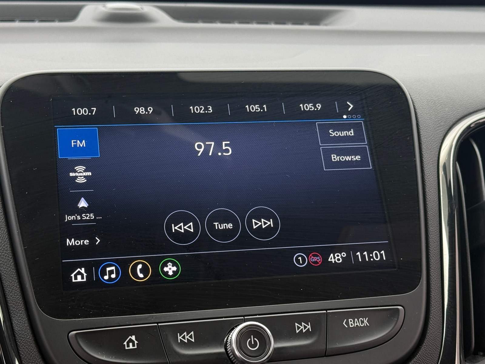 Thumbnail: 2023 Chevrolet Equinox - 4