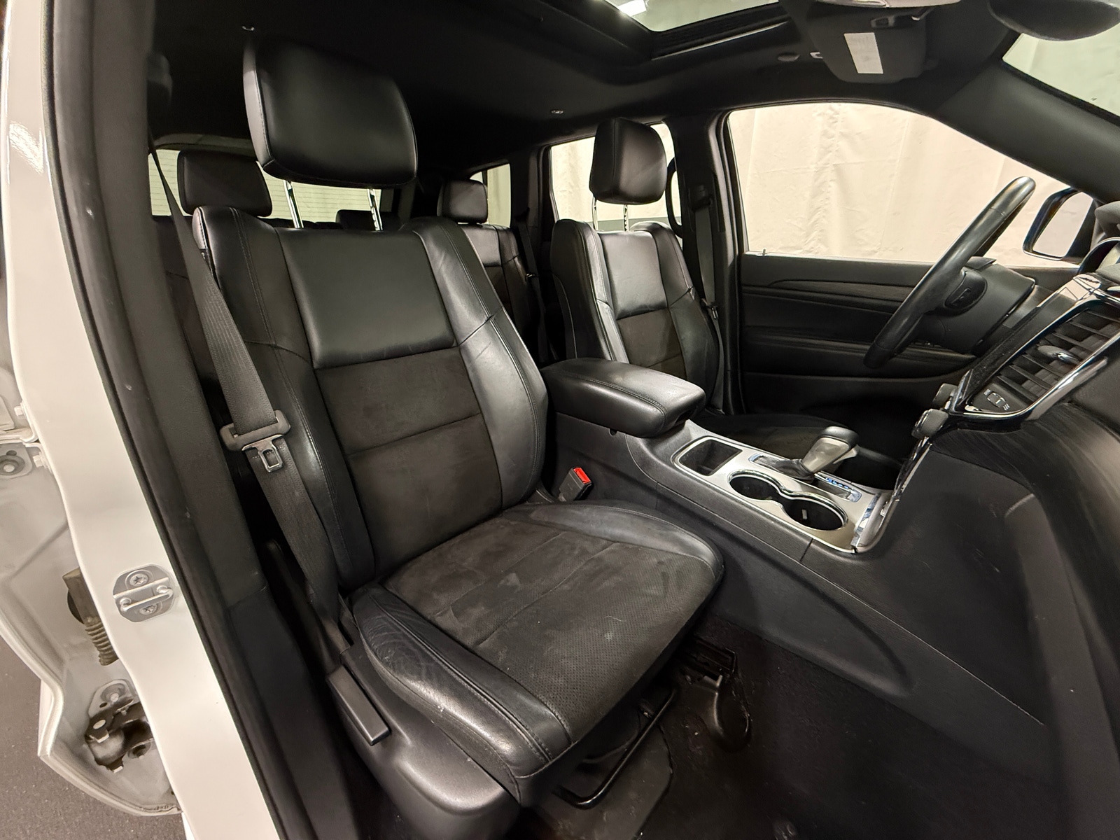 Thumbnail: 2019 Jeep Grand Cherokee - 2