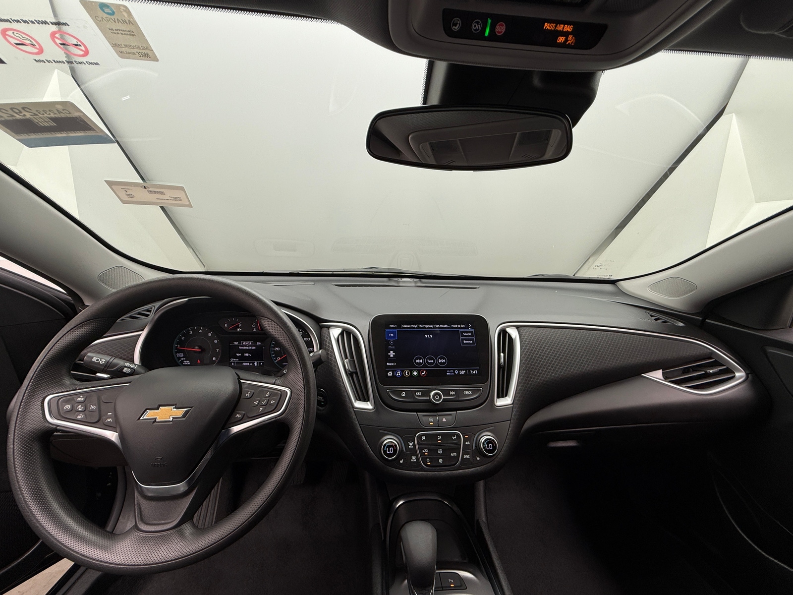 Thumbnail: 2024 Chevrolet Malibu - 3