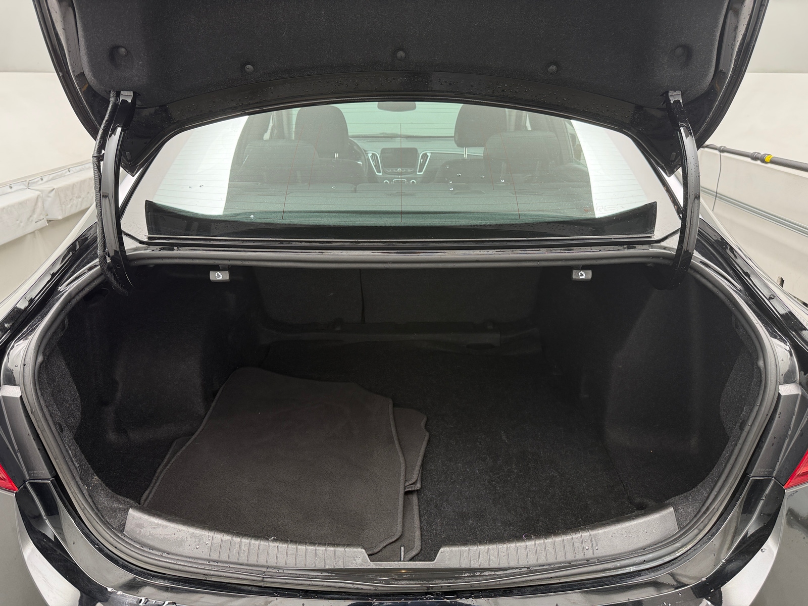 Thumbnail: 2024 Chevrolet Malibu - 7