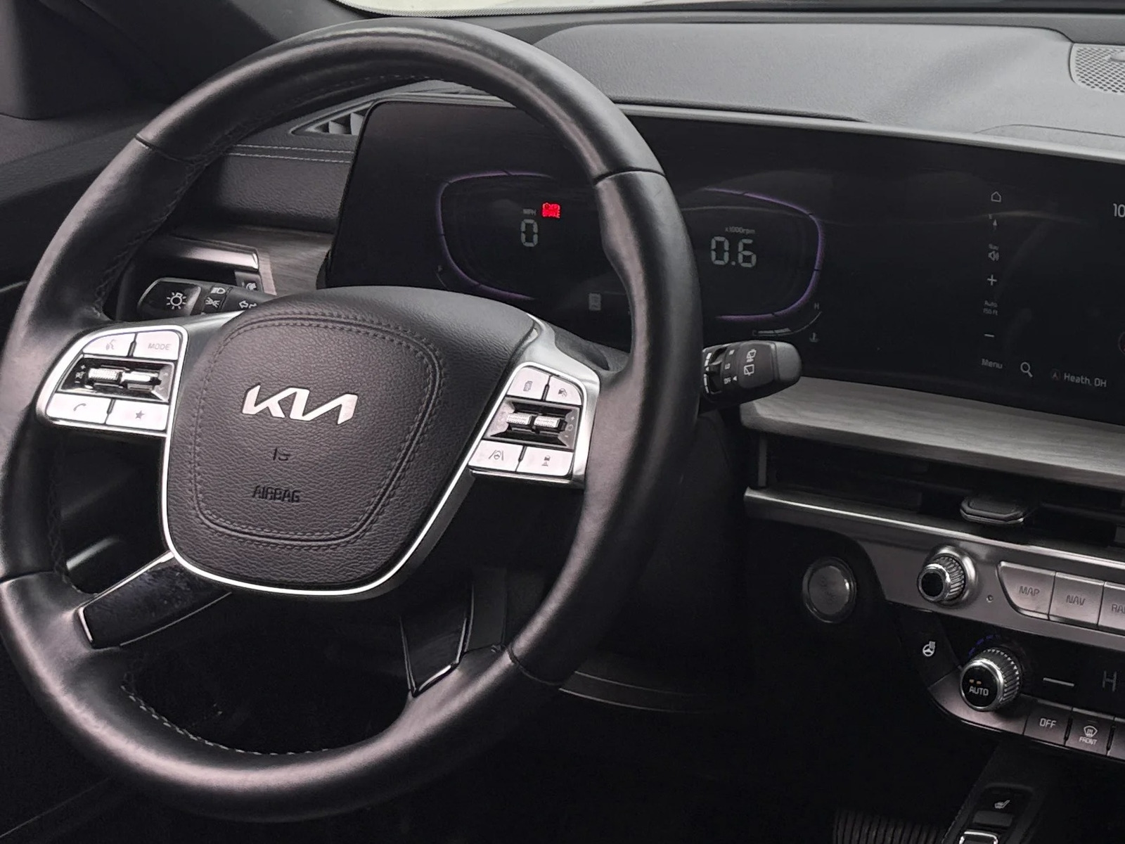 Thumbnail: 2024 Kia Telluride - 4