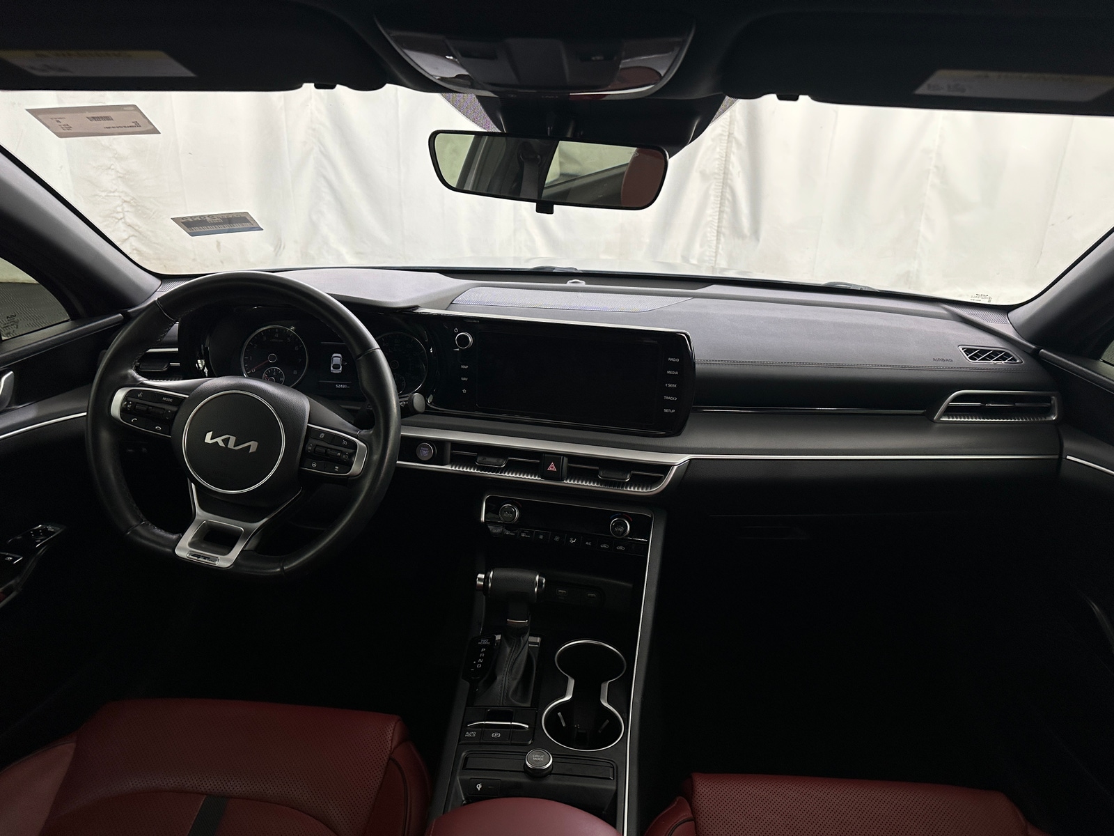 Thumbnail: 2023 Kia K5 - 3