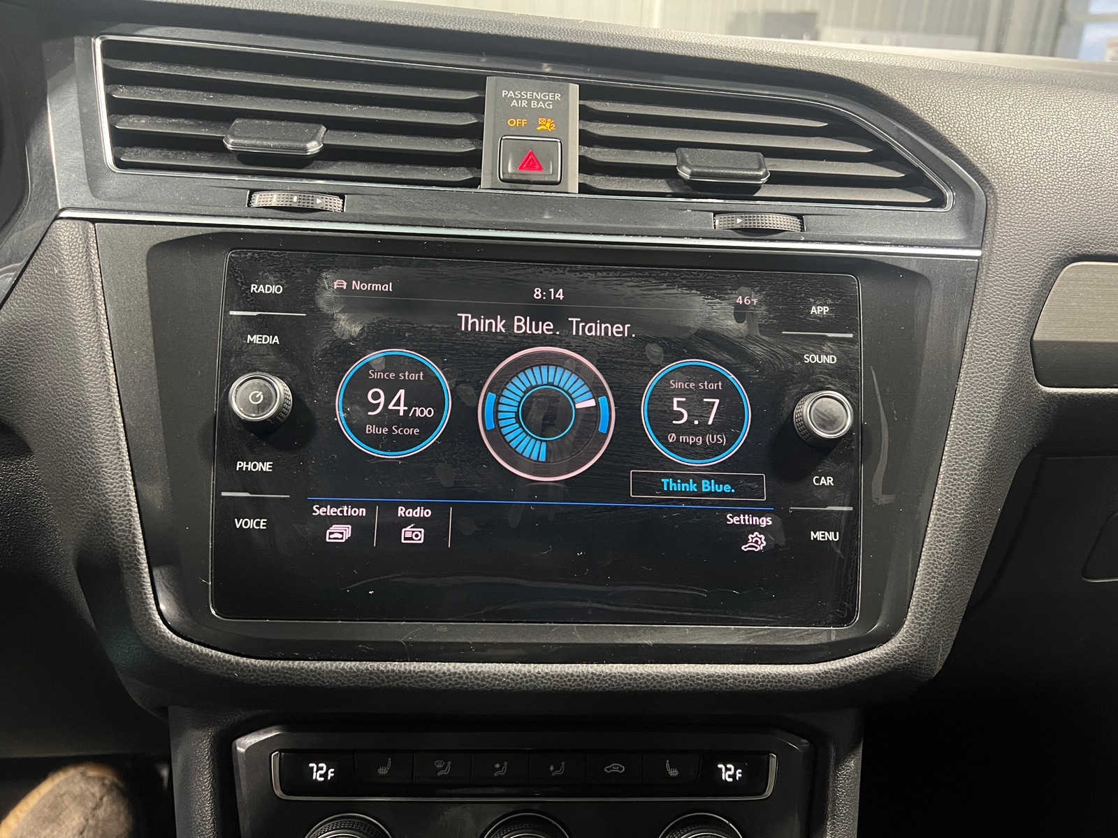 Thumbnail: 2018 Volkswagen Tiguan - 4