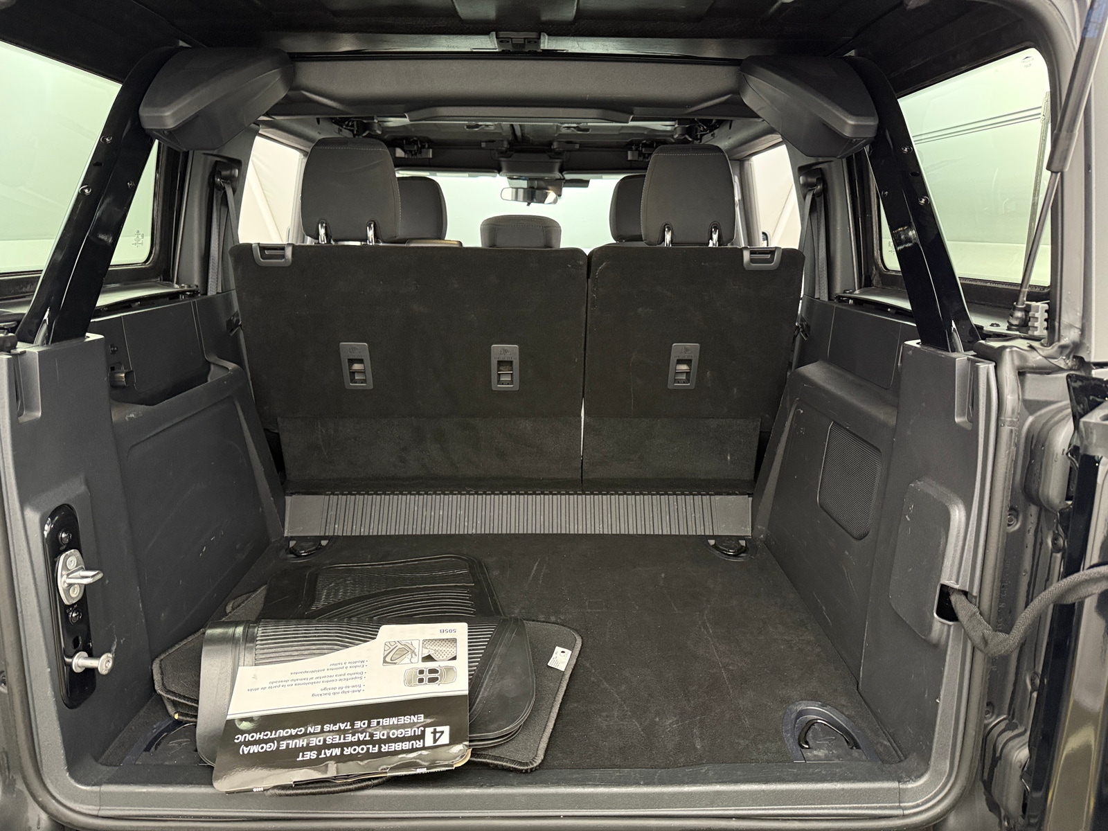 Thumbnail: 2025 Ford Bronco - 7