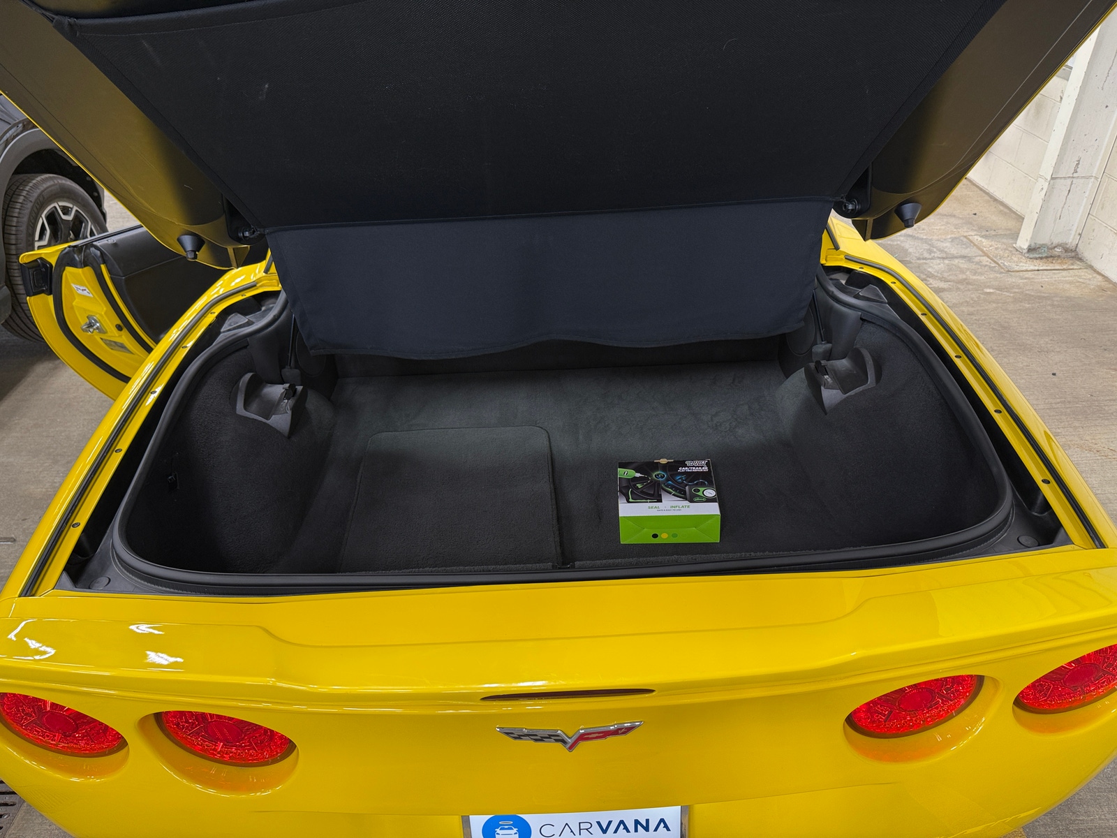 Thumbnail: 2010 Chevrolet Corvette - 4