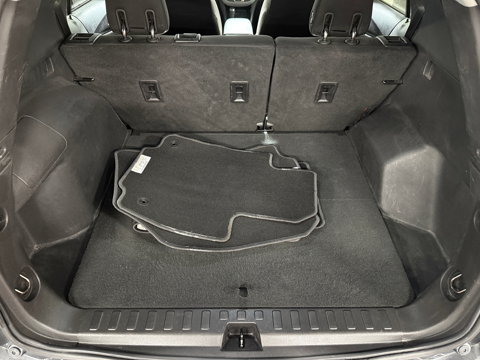 Thumbnail: 2019 Chevrolet Equinox - 7