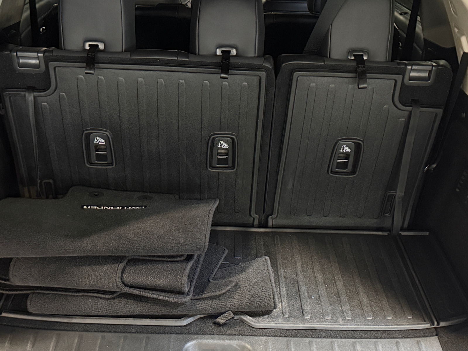 Thumbnail: 2024 Nissan Pathfinder - 6