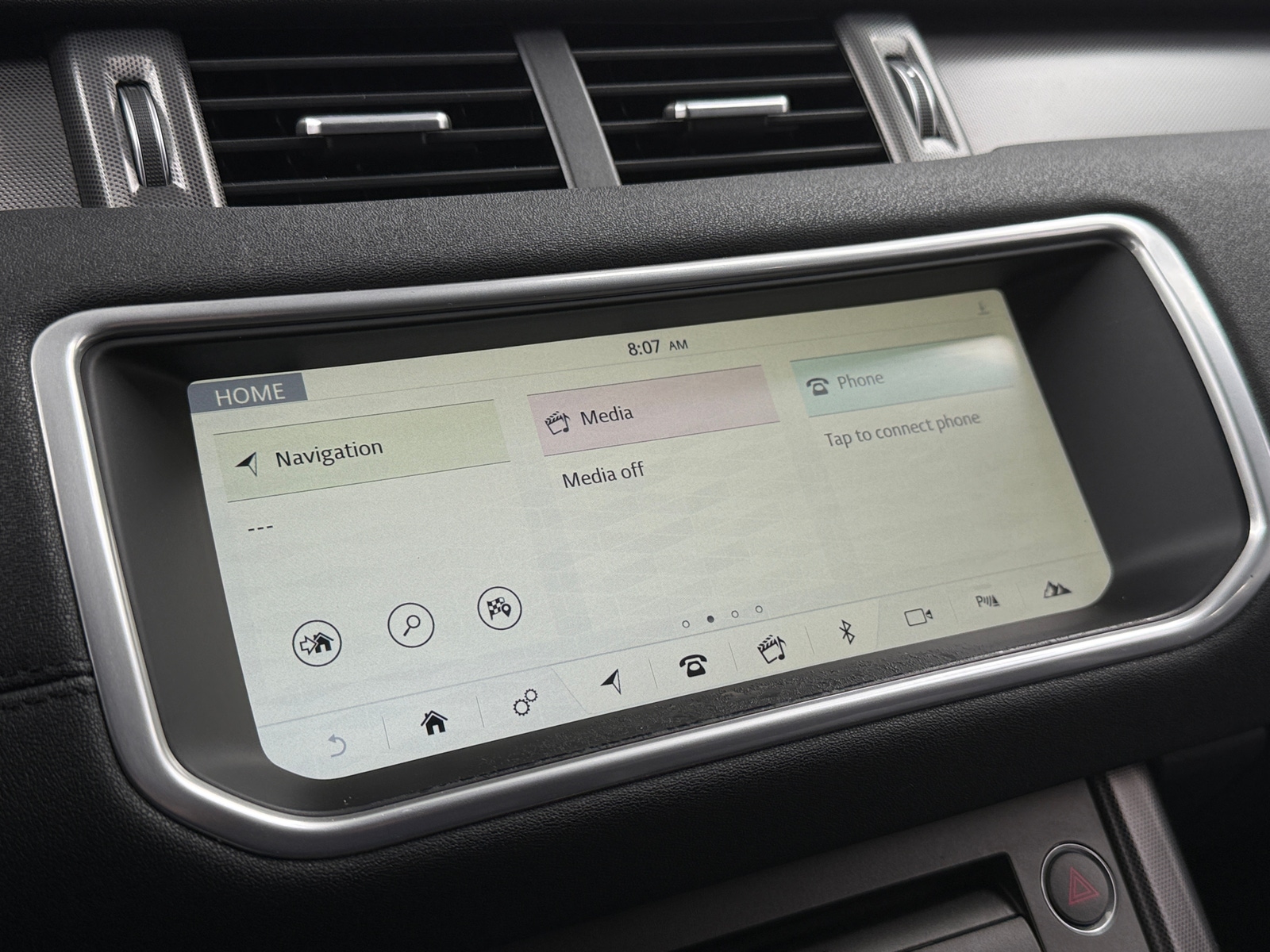 Thumbnail: 2019 Land Rover Range Rover Evoque - 3