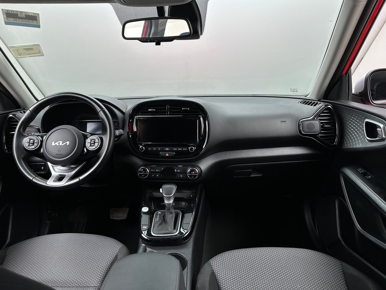 Thumbnail: 2022 Kia Soul - 3