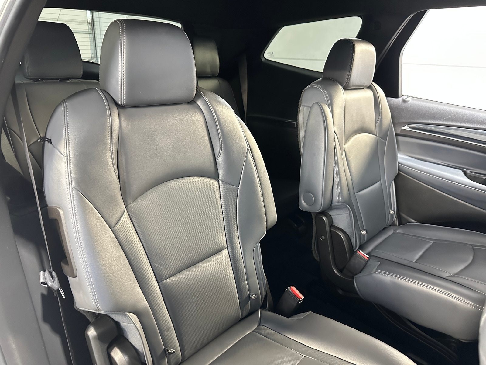 Thumbnail: 2022 Buick Enclave - 5