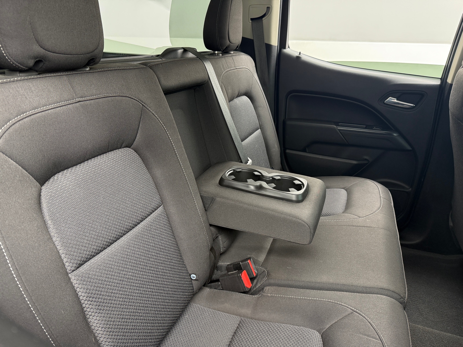 Thumbnail: 2021 Chevrolet Colorado - 6