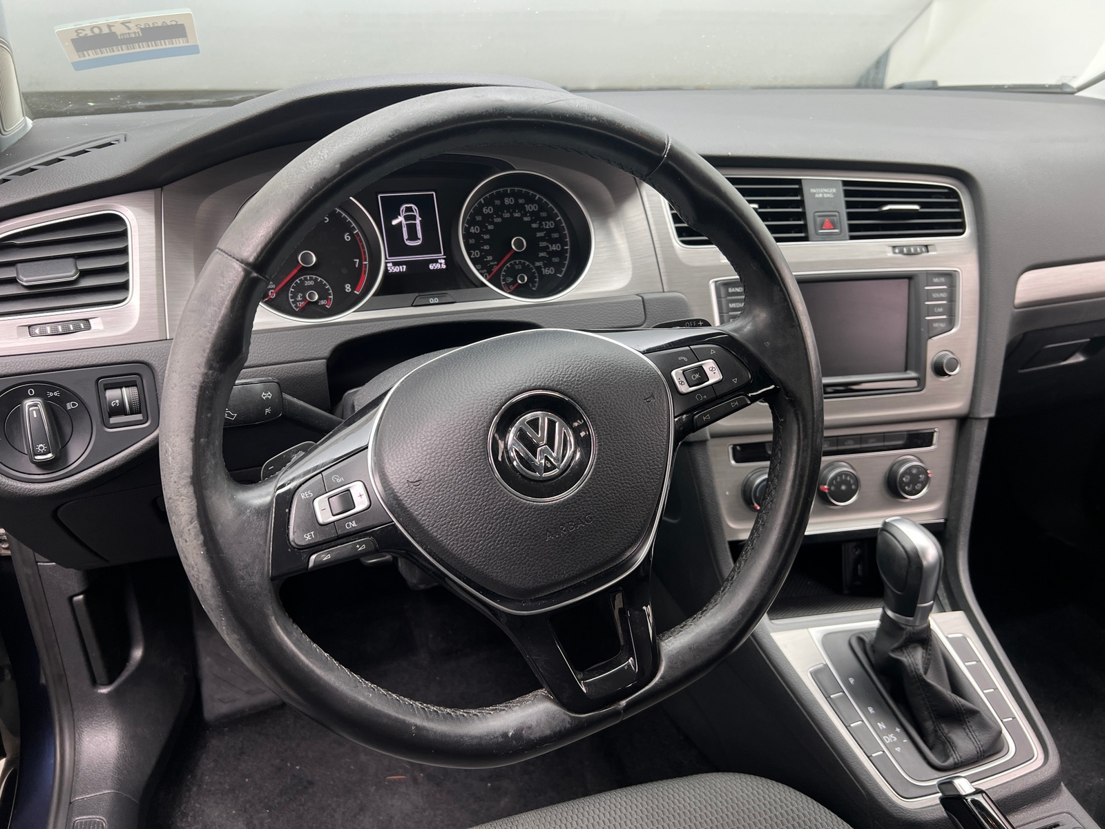 Thumbnail: 2017 Volkswagen Golf - 5