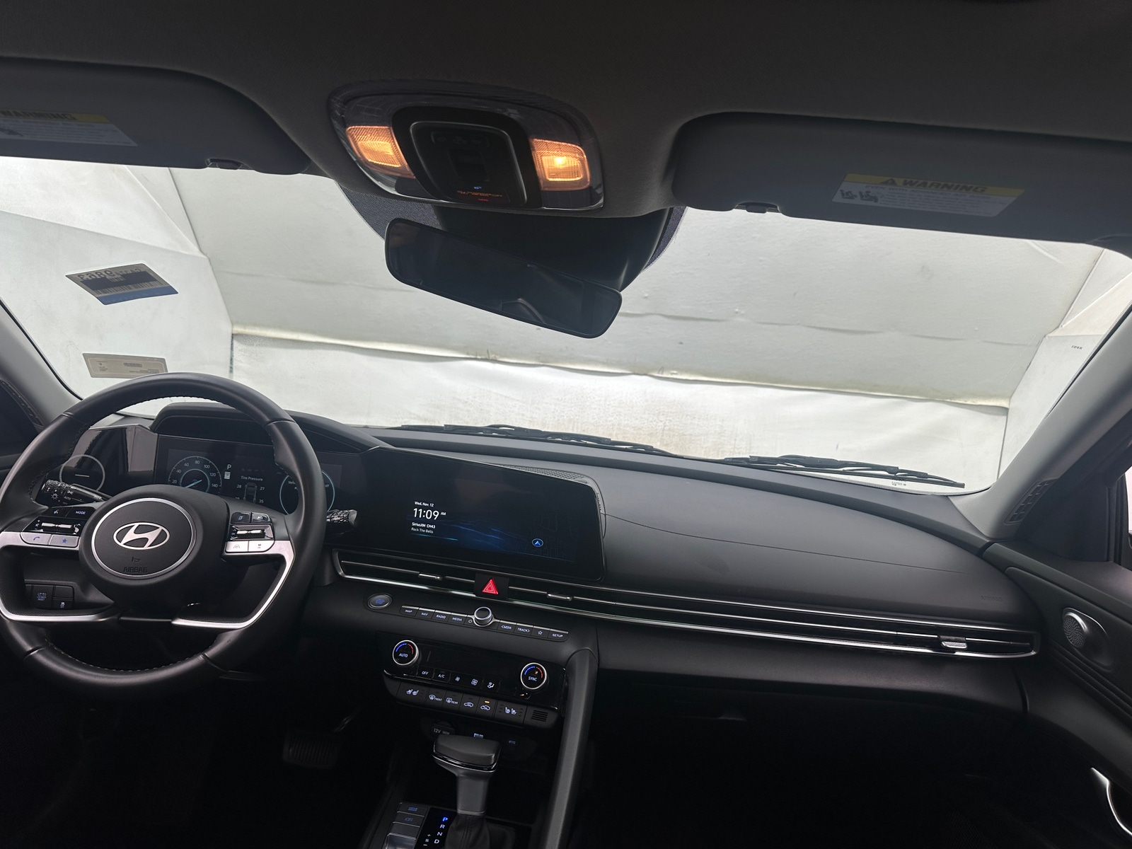 Thumbnail: 2025 Hyundai Elantra - 2