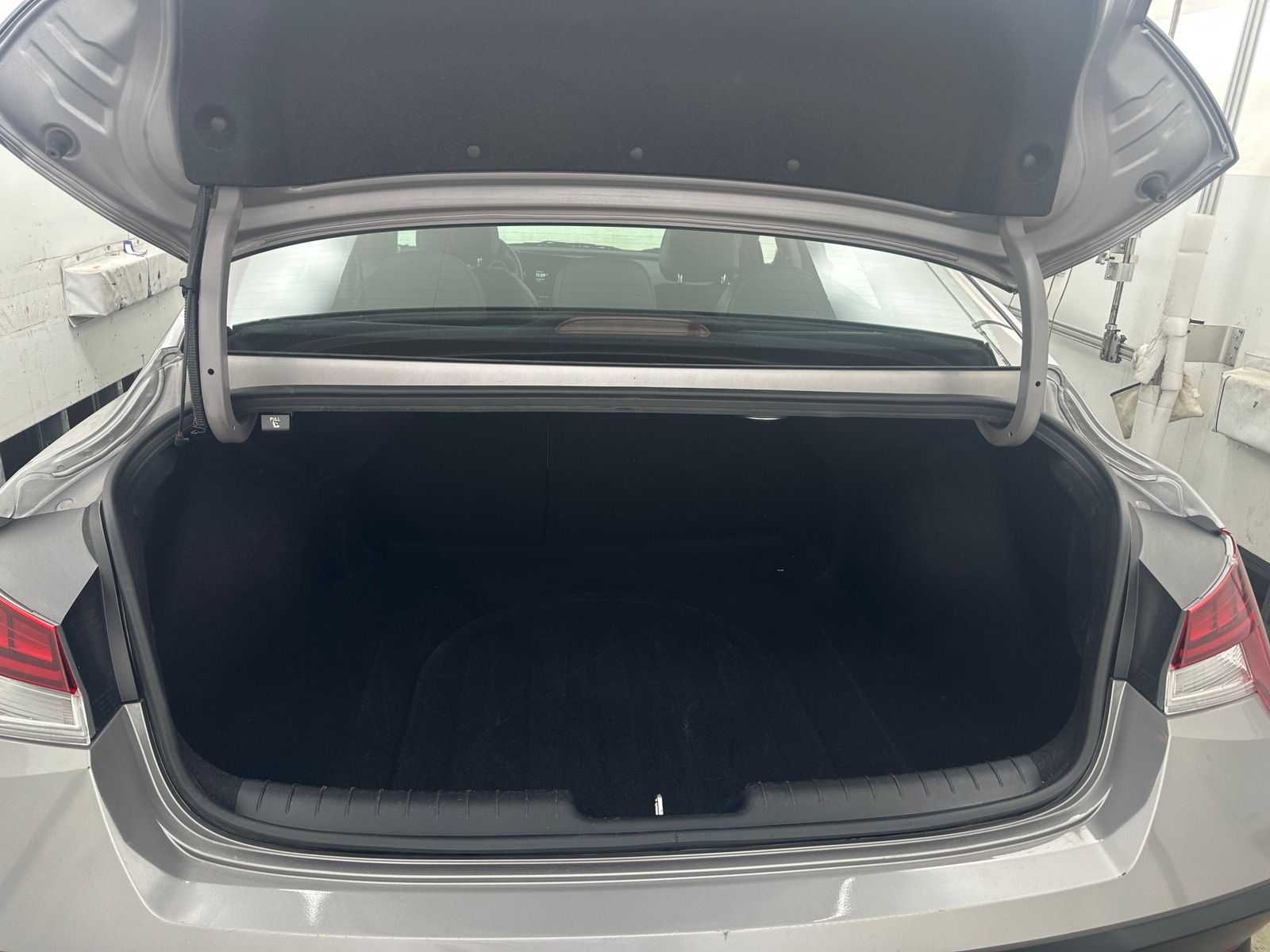 Thumbnail: 2025 Hyundai Elantra - 6