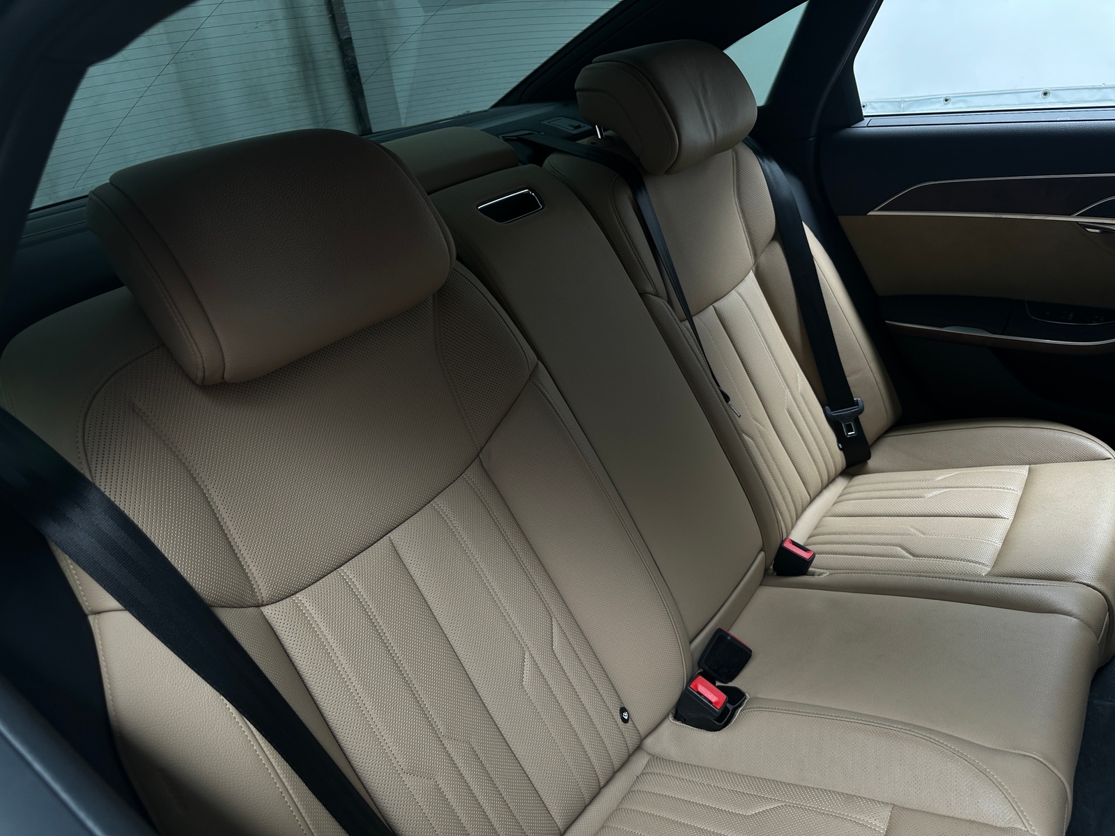 Thumbnail: 2021 Audi A8 - 5