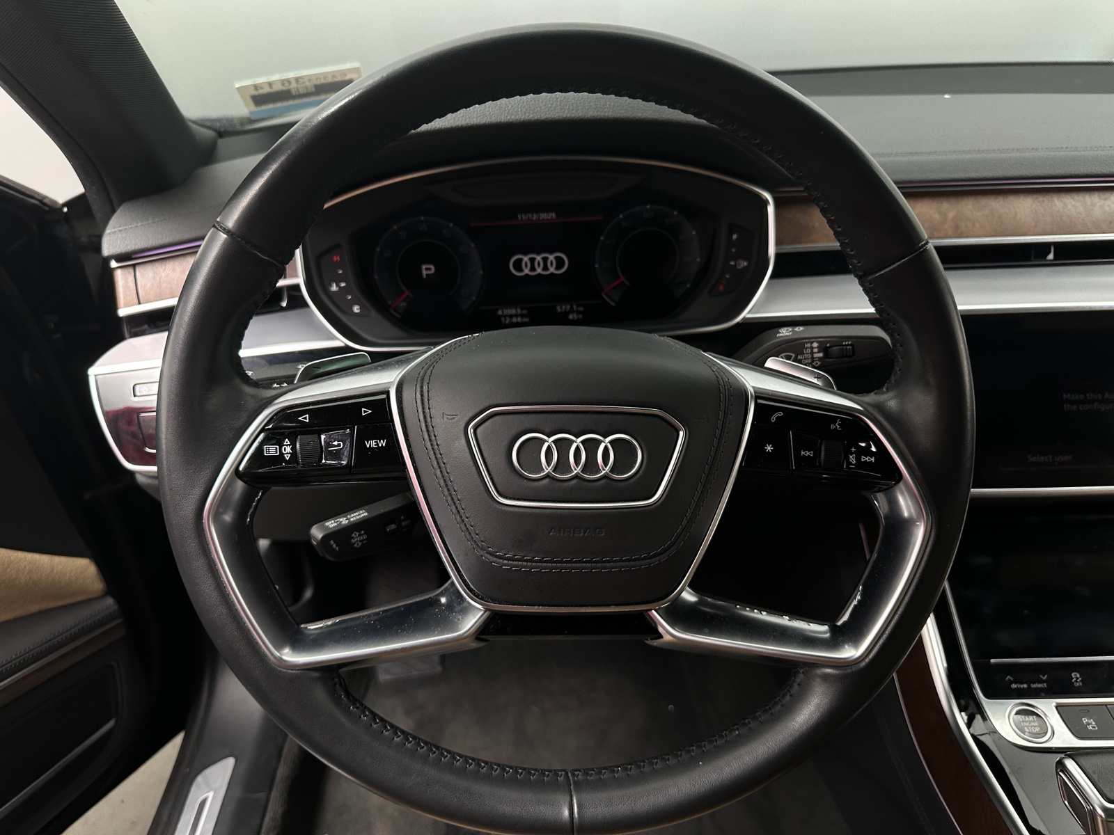 Thumbnail: 2021 Audi A8 - 4