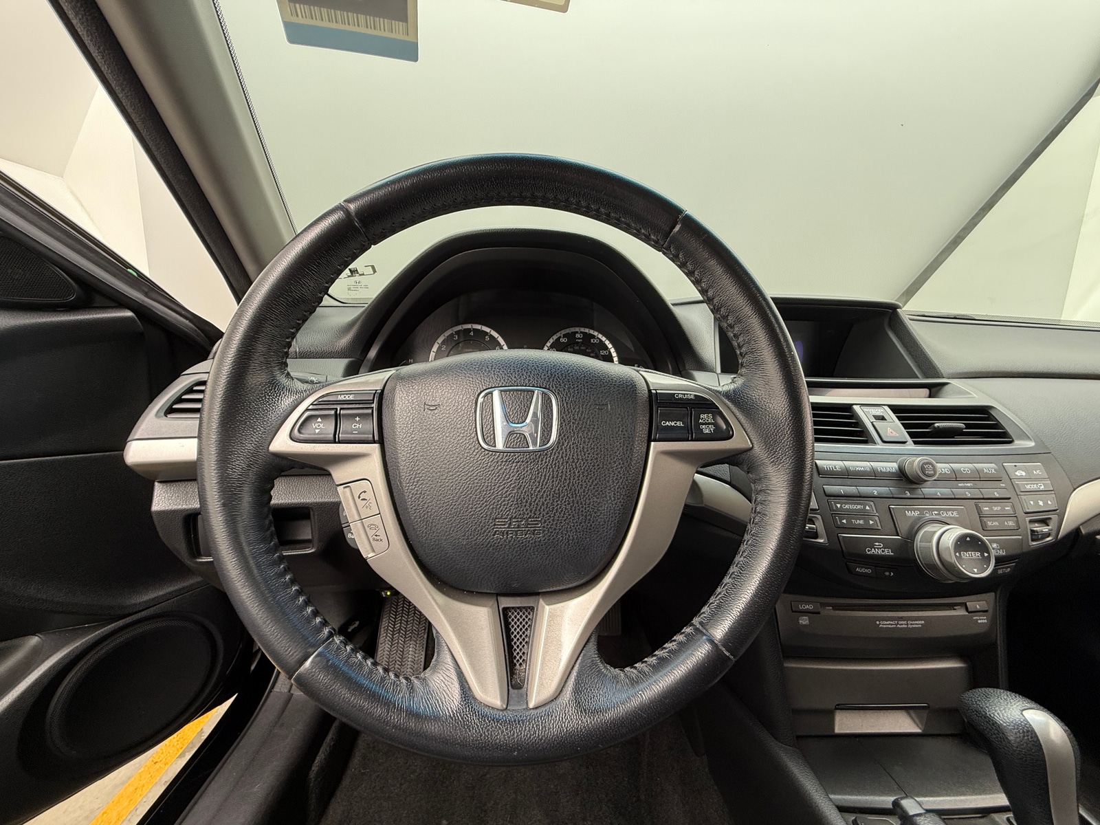 Thumbnail: 2010 Honda Accord - 3