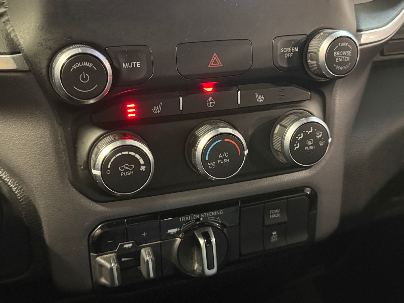 Thumbnail: 2023 RAM 1500 - 4