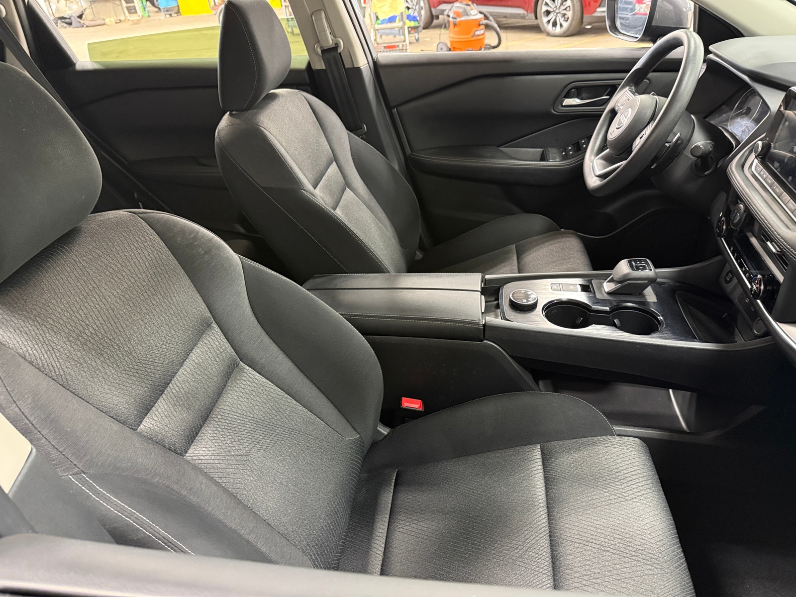 Thumbnail: 2024 Nissan Rogue - 2