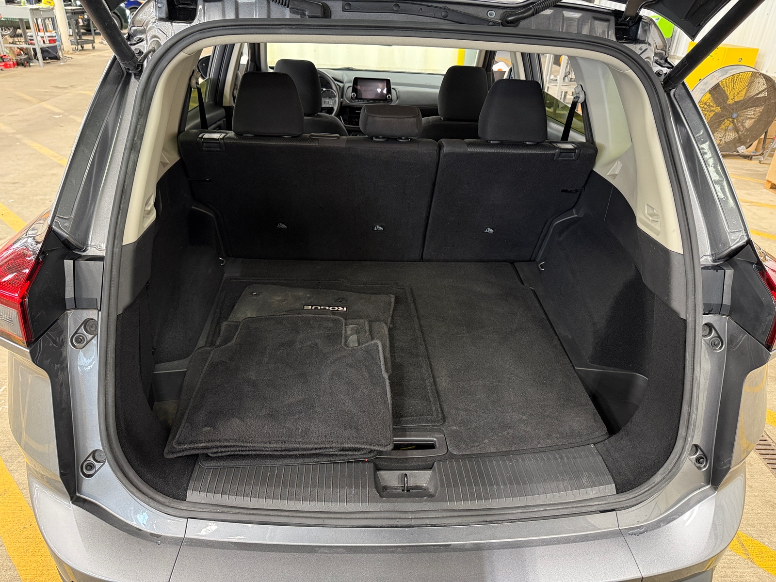 Thumbnail: 2024 Nissan Rogue - 7