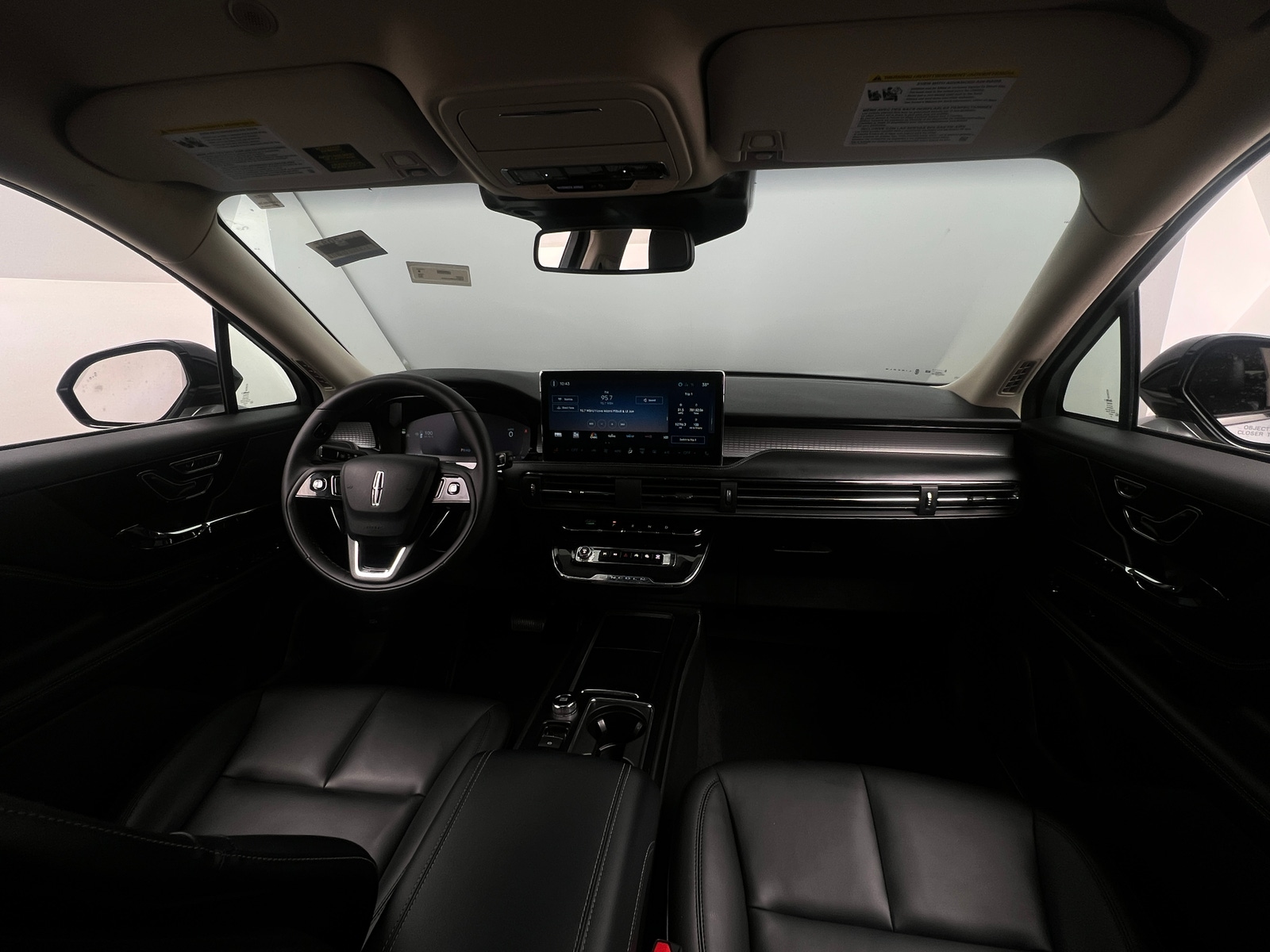 Thumbnail: 2024 Lincoln Corsair - 2