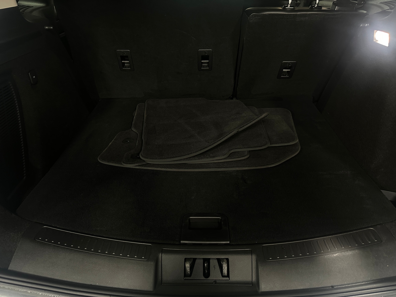 Thumbnail: 2024 Lincoln Corsair - 6