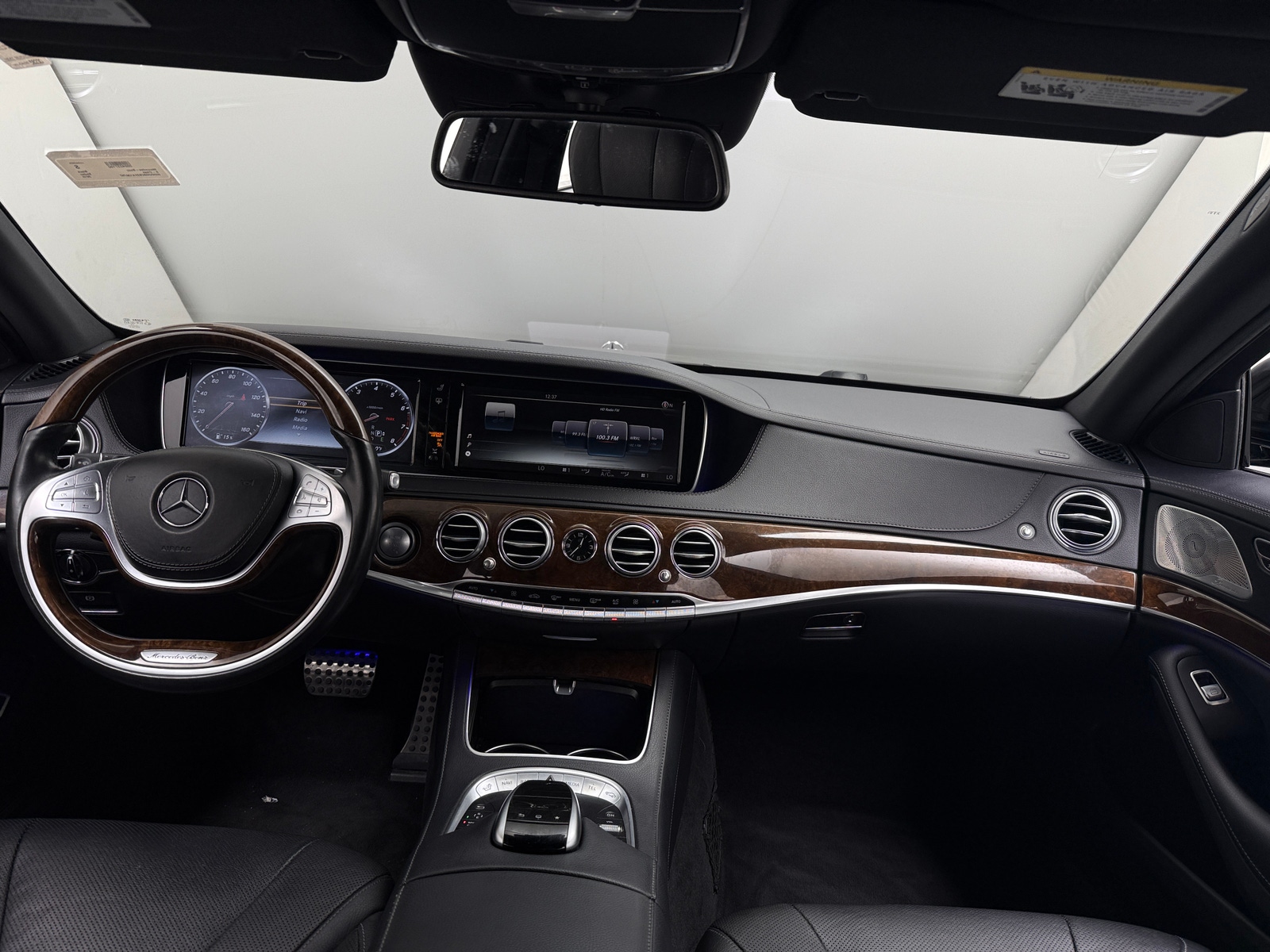 Thumbnail: 2015 Mercedes-Benz S-Class - 2