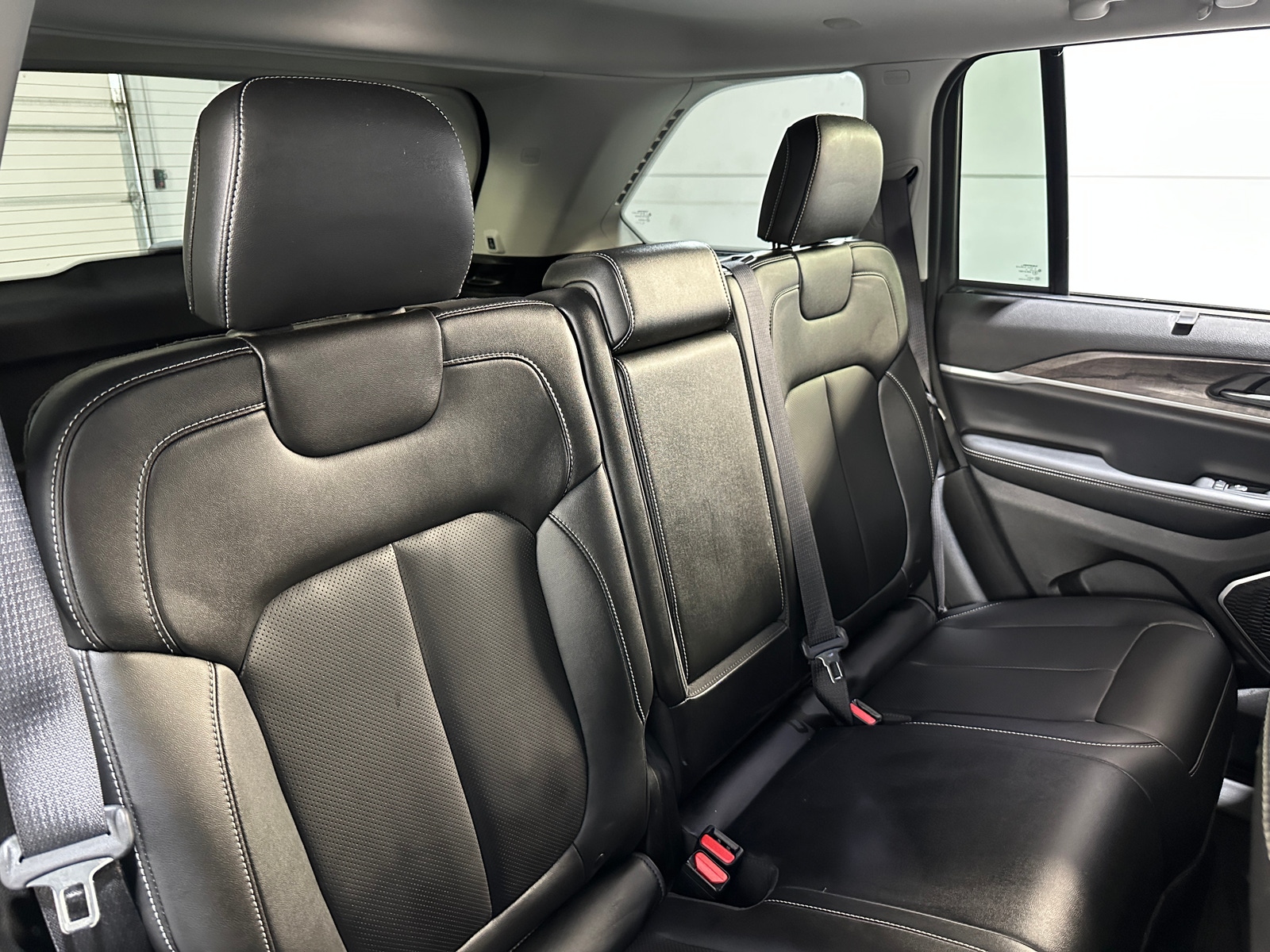 Thumbnail: 2023 Jeep Grand Cherokee - 5