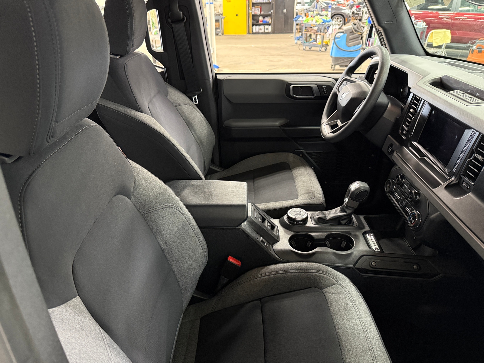 Thumbnail: 2023 Ford Bronco - 2