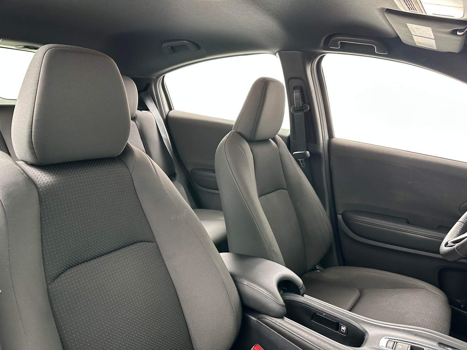 Thumbnail: 2020 Honda HR-V - 2