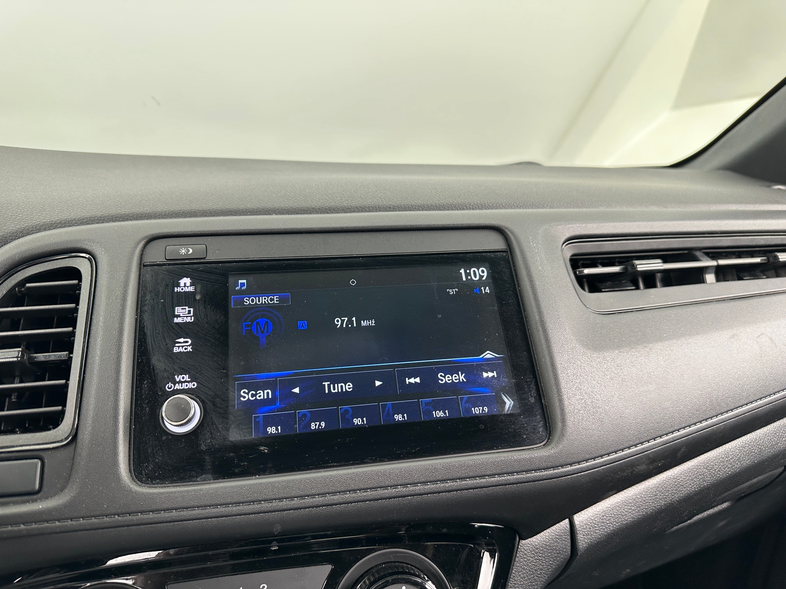 Thumbnail: 2020 Honda HR-V - 4