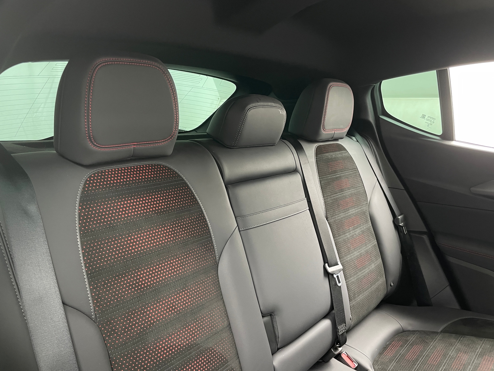 Thumbnail: 2024 Dodge Hornet - 5