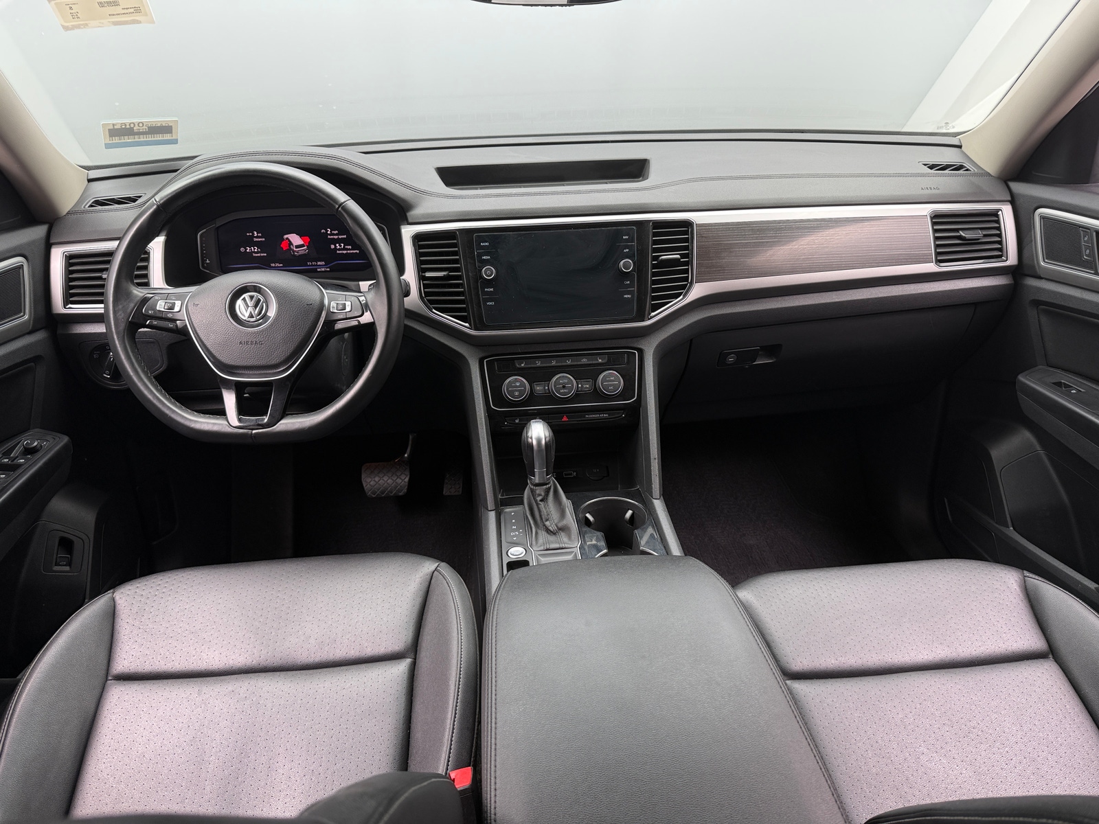 Thumbnail: 2019 Volkswagen Atlas - 2