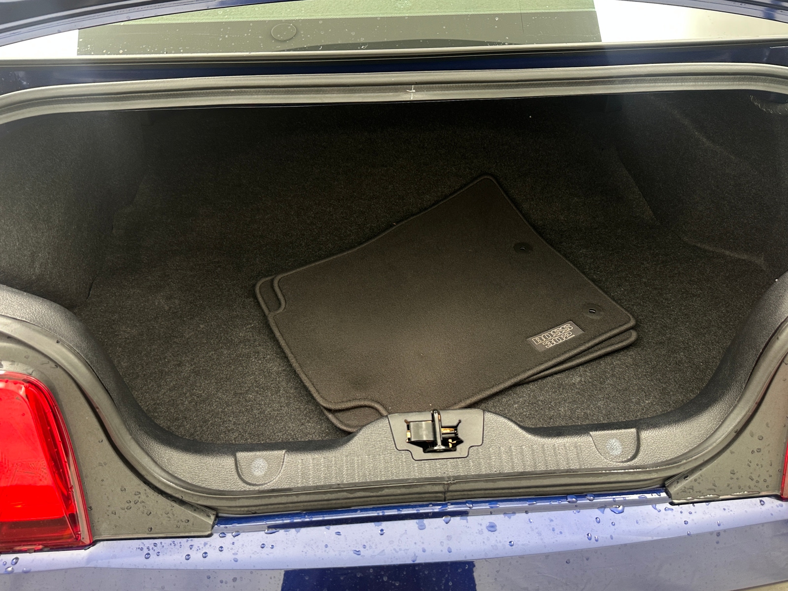 Thumbnail: 2012 Ford Mustang - 5