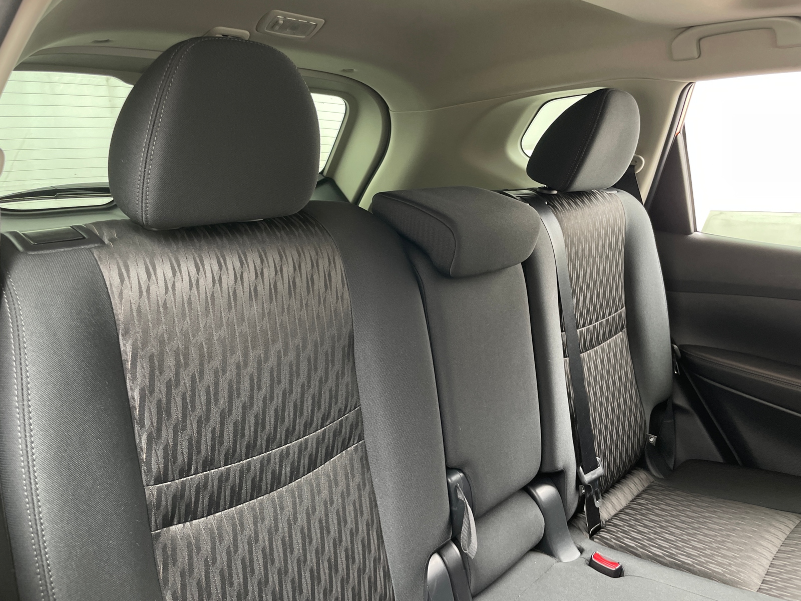 Thumbnail: 2018 Nissan Rogue - 6