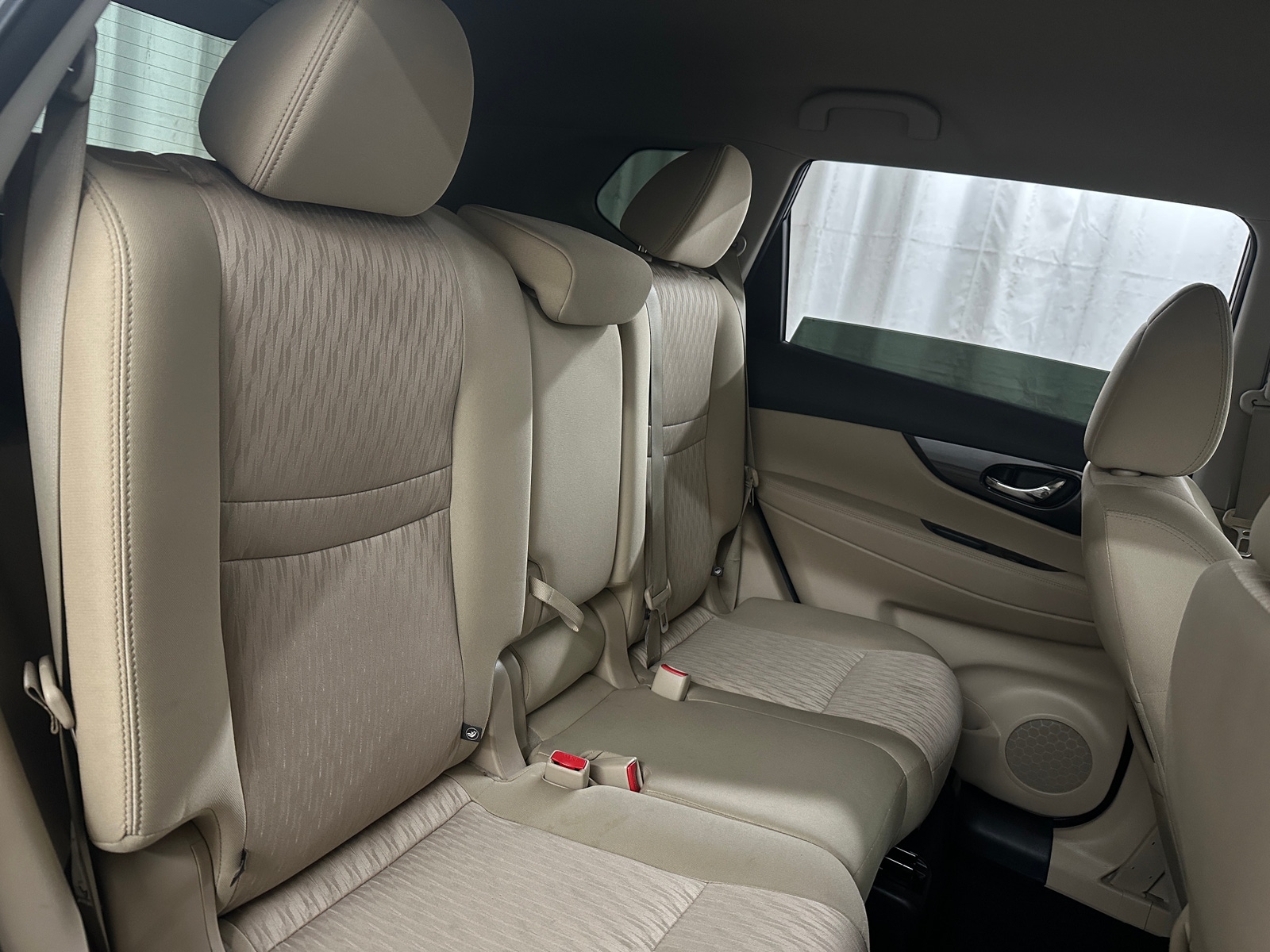 Thumbnail: 2017 Nissan Rogue - 6