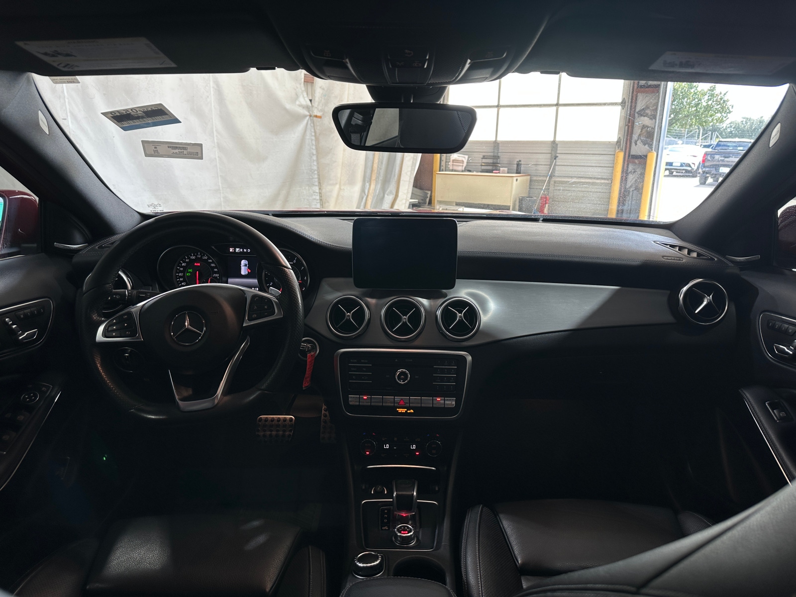 Thumbnail: 2018 Mercedes-Benz GLA - 2