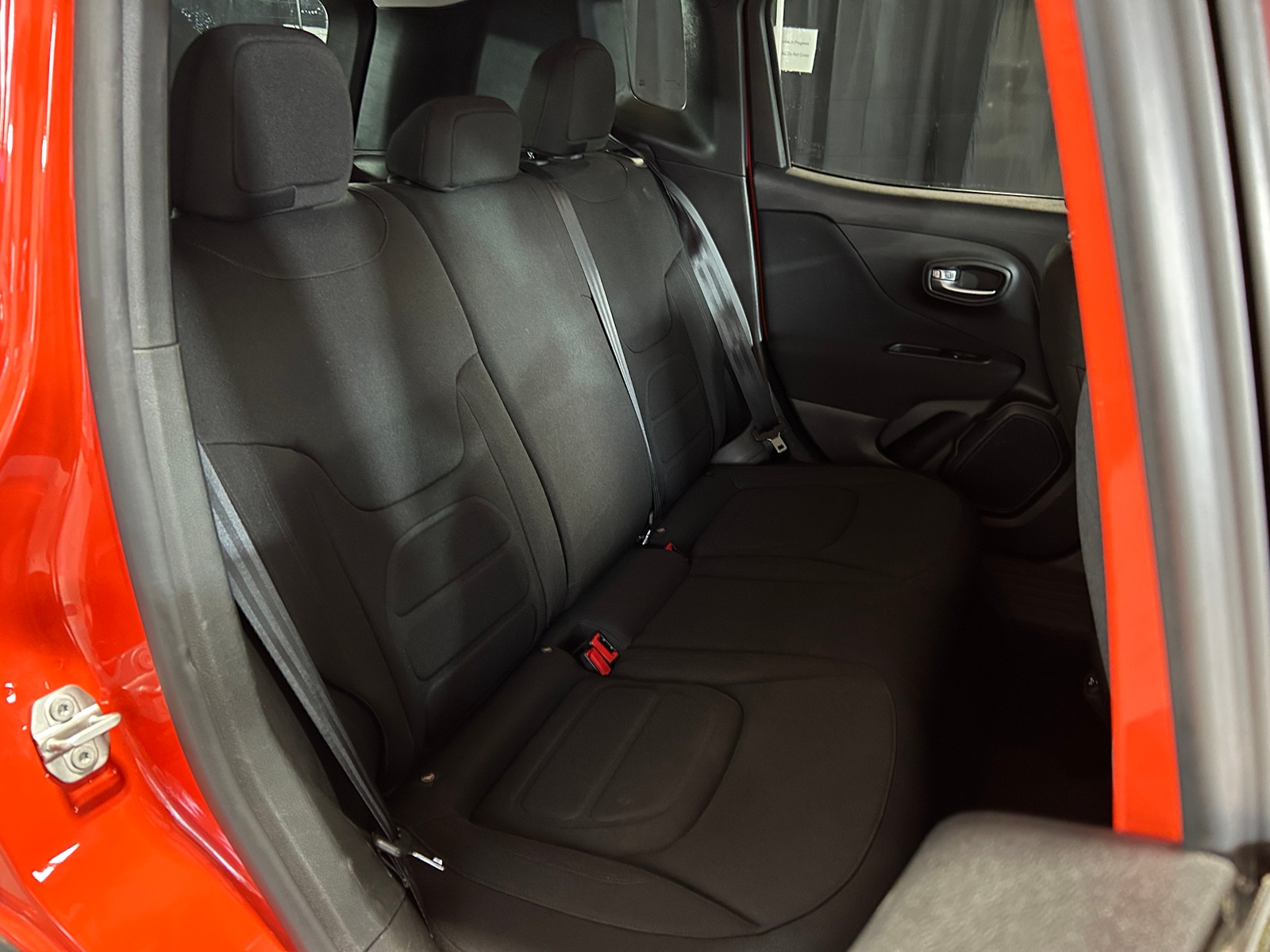 Thumbnail: 2020 Jeep Renegade - 6