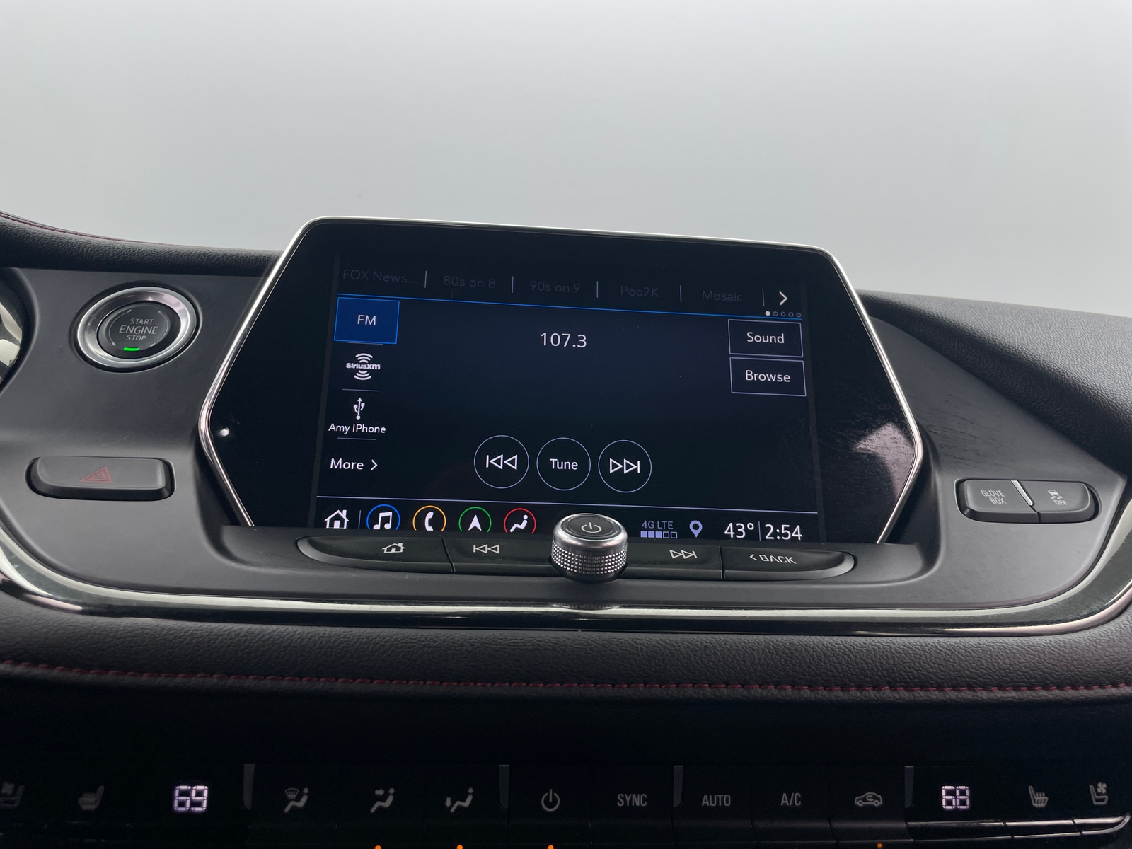 Thumbnail: 2019 Chevrolet Blazer - 3