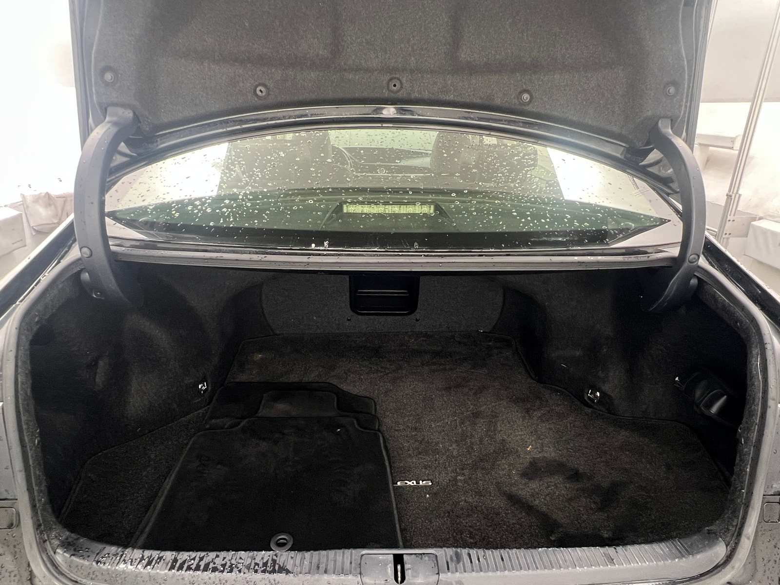 Thumbnail: 2014 Lexus ES - 6