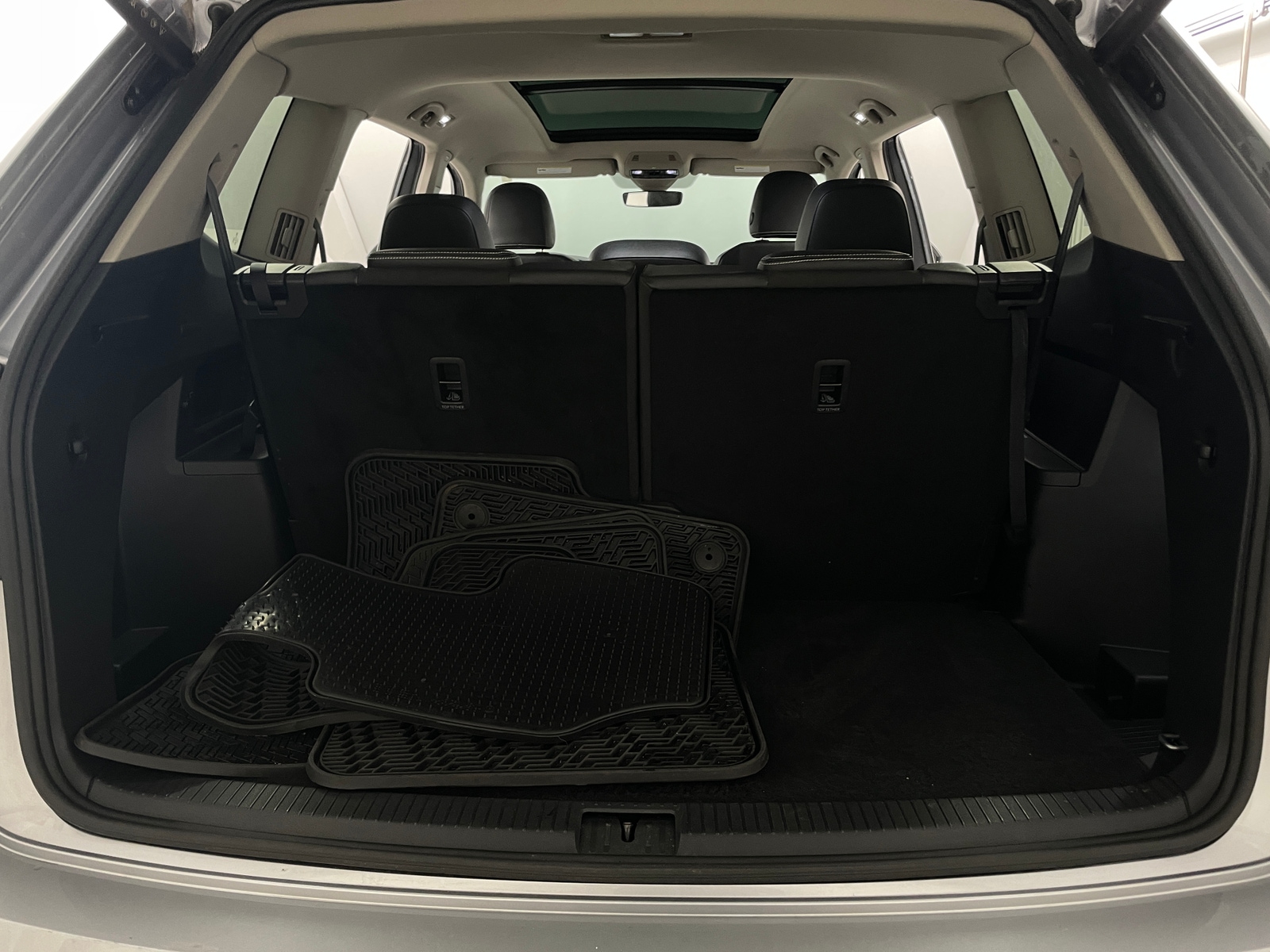 Thumbnail: 2024 Volkswagen Atlas - 6