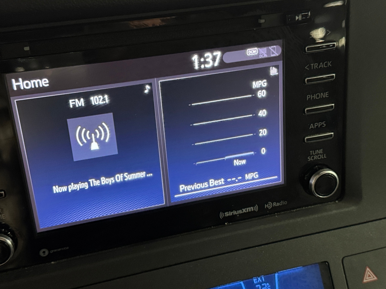 Thumbnail: 2020 Toyota Sienna - 3